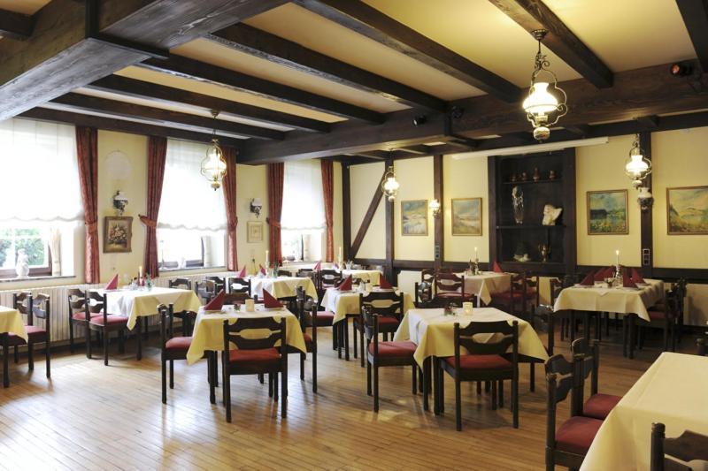 Hotel Zur Post Deudesfeld Exterior photo